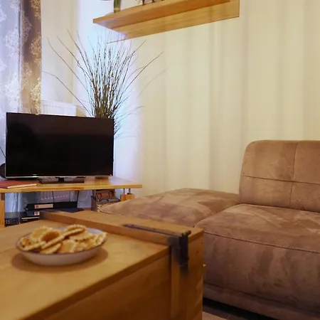 Diekhus Apartamento *